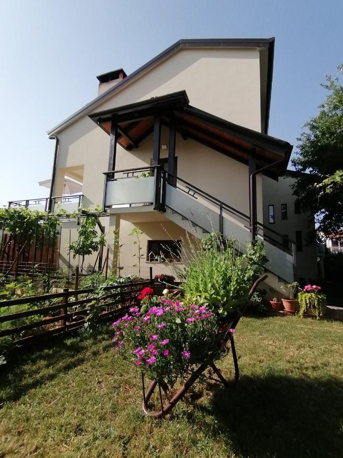 Apartment Jasna Poreč Exteriör bild
